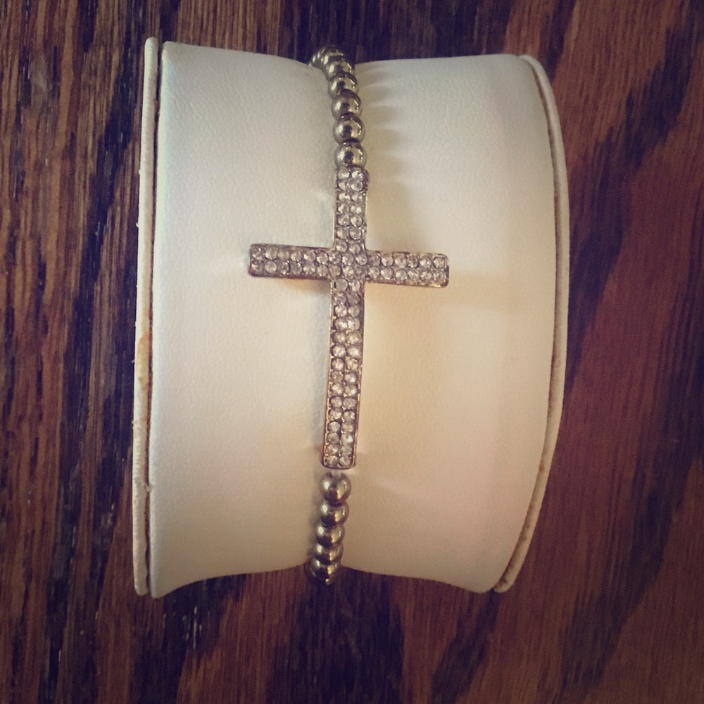 Rhinestone and Gold Tone Beaded Bracelet